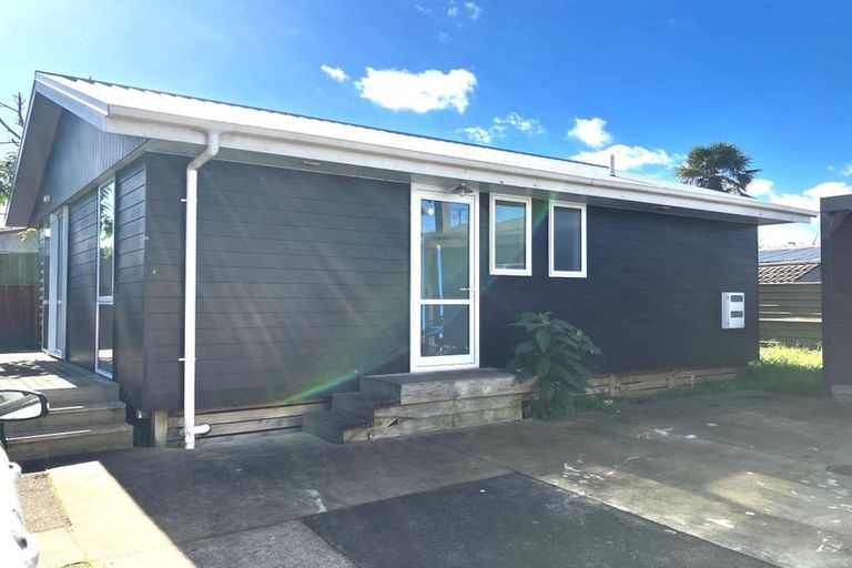 Photo of property in 15 Parker Crescent, Otara, Auckland, 2023