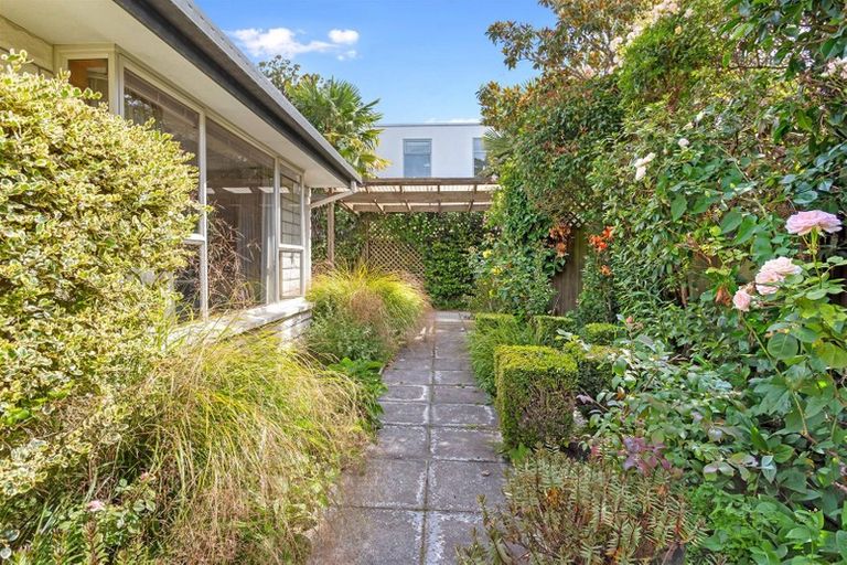 Photo of property in 19a Cox Street, Merivale, Christchurch, 8014