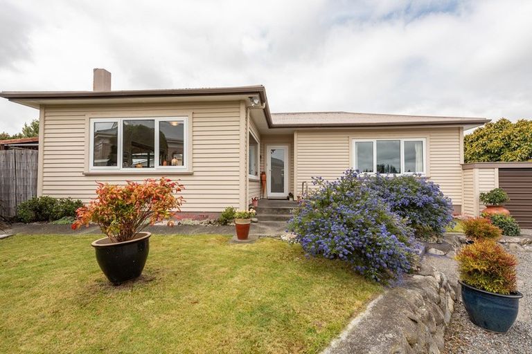 Photo of property in 5 Wedgewood Grove, Raumati Beach, Paraparaumu, 5032