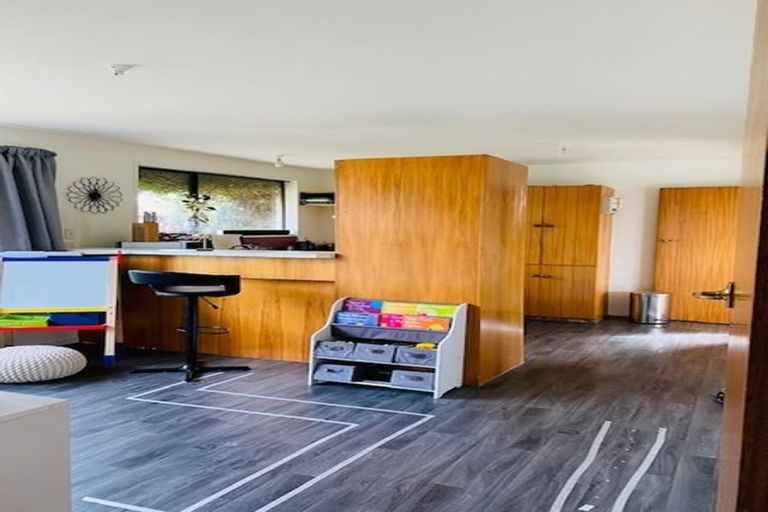 Photo of property in 2b Barclay Place, Burwood, Christchurch, 8061