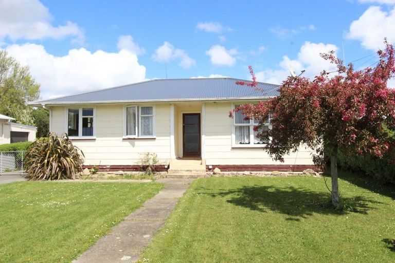 Photo of property in 40 Edward Street, Pahiatua, 4910