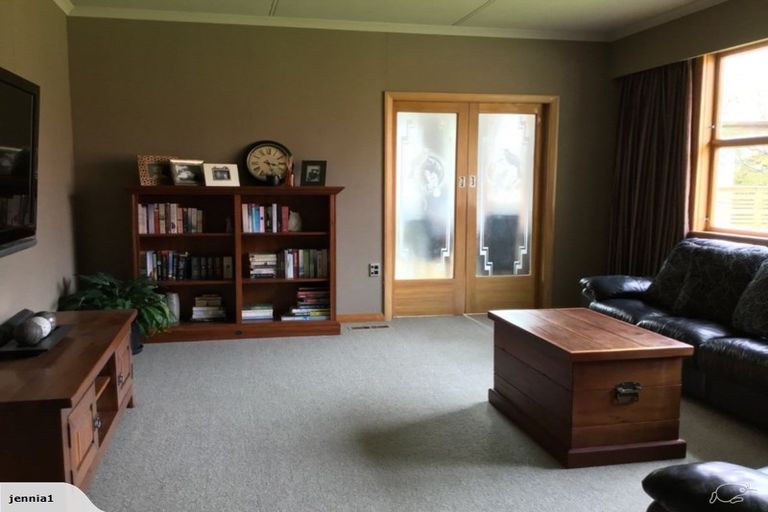 Photo of property in 15b Peakes Road, Saint Johns Hill, Whanganui, 4501