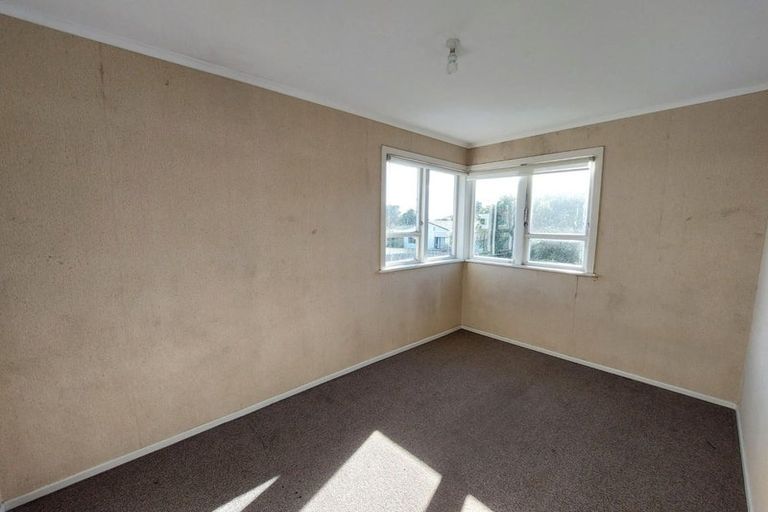 Photo of property in 3 Croydon Road, New Lynn, Auckland, 0600