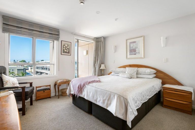 Photo of property in Anchorage Apartments, 408/36 Victoria Road, Mount Maunganui, 3116