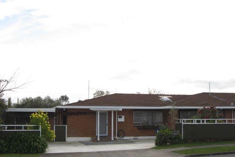 Photo of property in 2/11 Mchardy Street, Havelock North, 4130