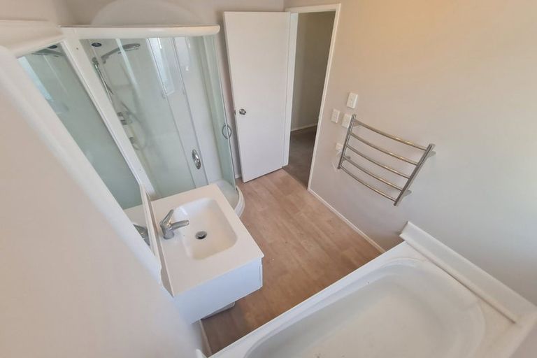 Photo of property in 4 Delaware Grove, Totara Park, Upper Hutt, 5018