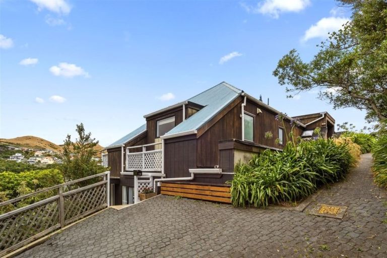 Photo of property in 28 Rossport Street, Johnsonville, Wellington, 6037