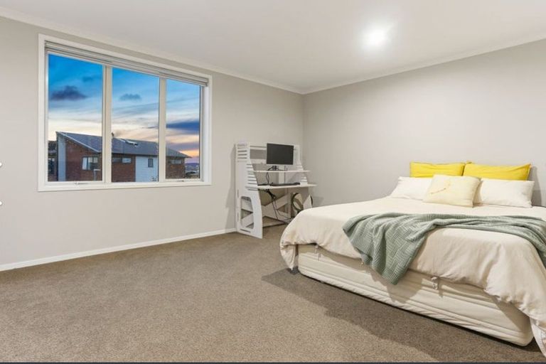 Photo of property in 112 Squadron Drive, Hobsonville, Auckland, 0616