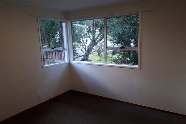 Photo of property in 13 Cranston Street, Torbay, Auckland, 0632