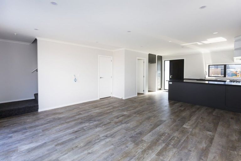 Photo of property in 12 Betty Boyes Street, Wallaceville, Upper Hutt, 5018