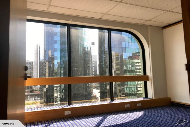 Photo of property in 238 Queen Street, Waimate, 7924