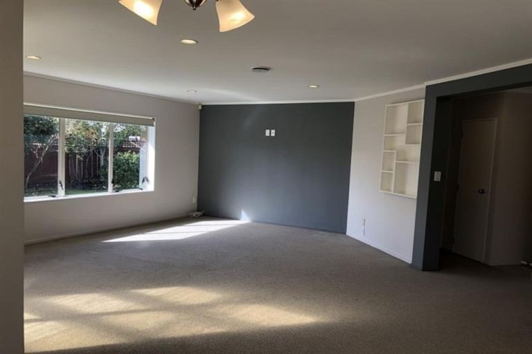 Photo of property in 27 Sheriff Place, Randwick Park, Auckland, 2105