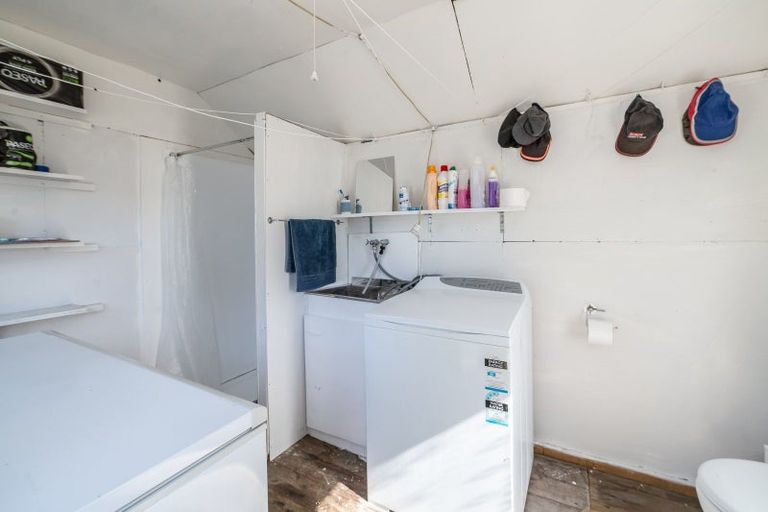 Photo of property in 1596 Cape Palliser Road, Cape Palliser, Featherston, 5772