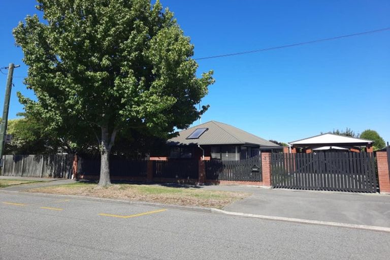 Photo of property in 3 Cranbrook Avenue, Burnside, Christchurch, 8053