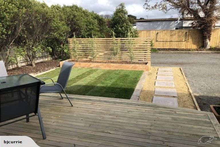 Photo of property in 42 Dahlia Street, Palmerston North, 4410