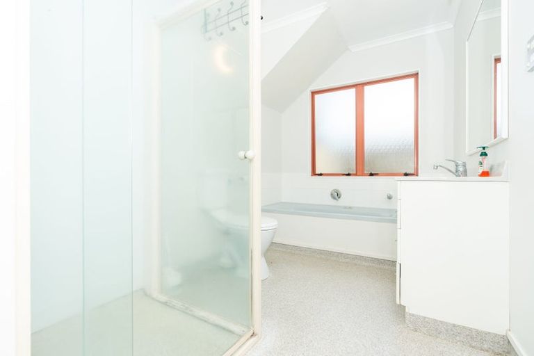 Photo of property in 23 Knighton Road, Hillcrest, Hamilton, 3216