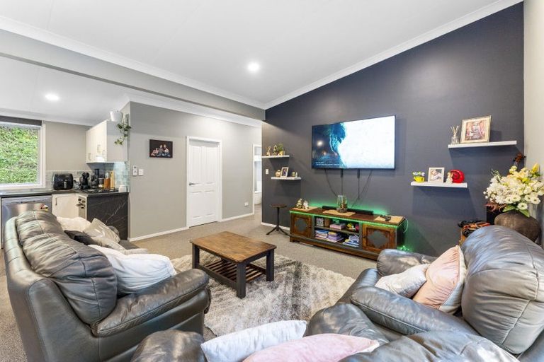 Photo of property in 17 John Street, Stokes Valley, Lower Hutt, 5019