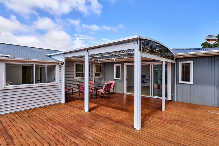 Photo of property in 13 Nathan Street, Tawa, Wellington, 5028