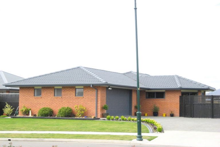 Photo of property in 15 Chester Street, Kaiapoi, 7630