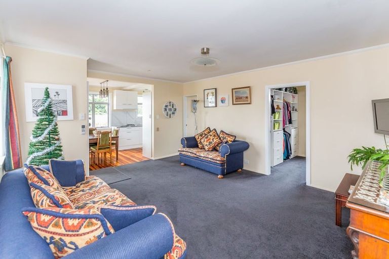 Photo of property in 23 Raukawa Street, Himatangi Beach, Foxton, 4891
