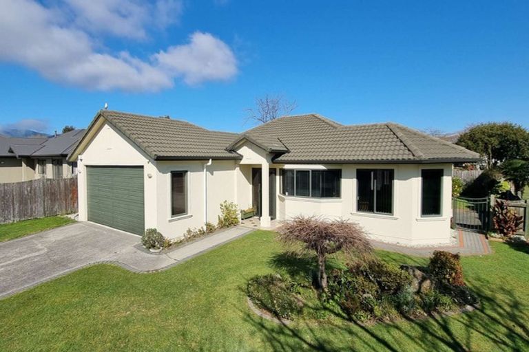 Photo of property in 20 Duggan Drive, Owhata, Rotorua, 3010