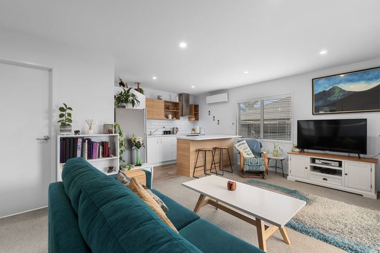 Photo of property in 11 Kamahi Crescent, Papamoa Beach, Papamoa, 3118