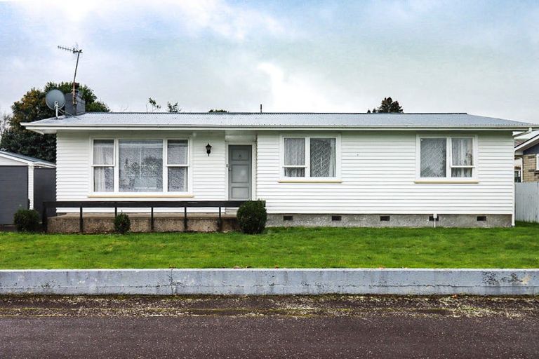 Photo of property in 4 Ransom Street, Dannevirke, 4930