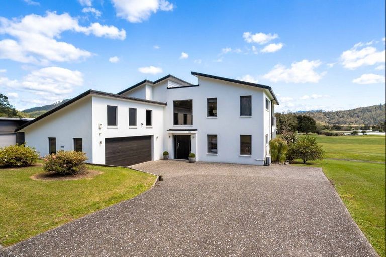 Photo of property in 124 Augusta Drive, Pauanui, Hikuai, 3579