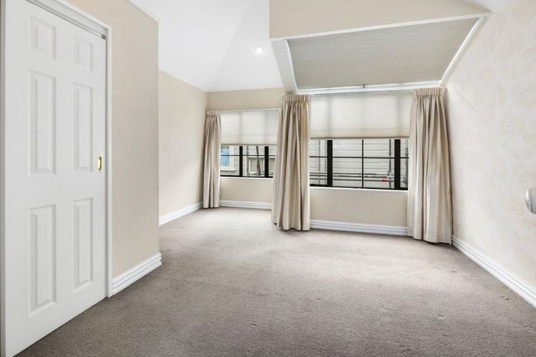 Photo of property in 16c Hobson Street, Thorndon, Wellington, 6011