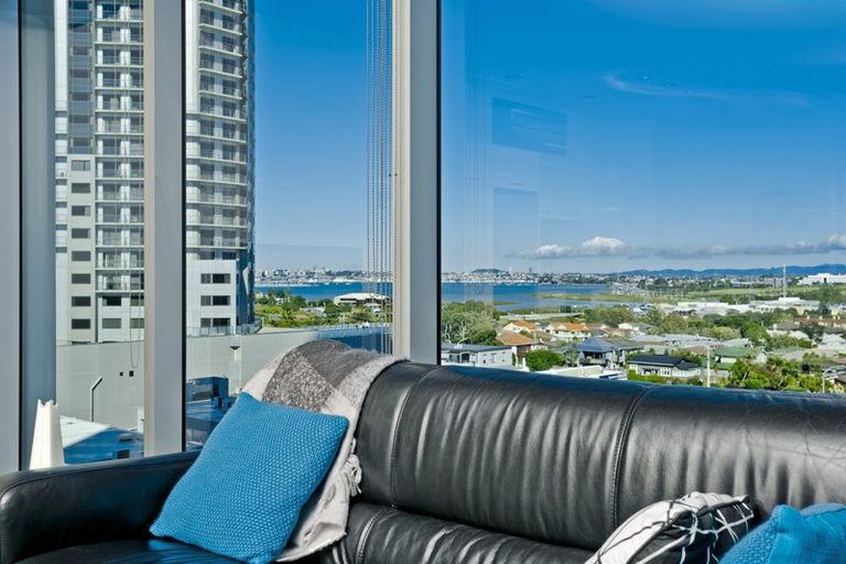 Photo of property in Sentinel Apartments, 706/3 Northcroft Street, Takapuna, Auckland, 0622