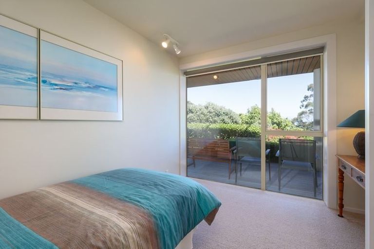 Photo of property in 274 Princes Drive, Britannia Heights, Nelson, 7010