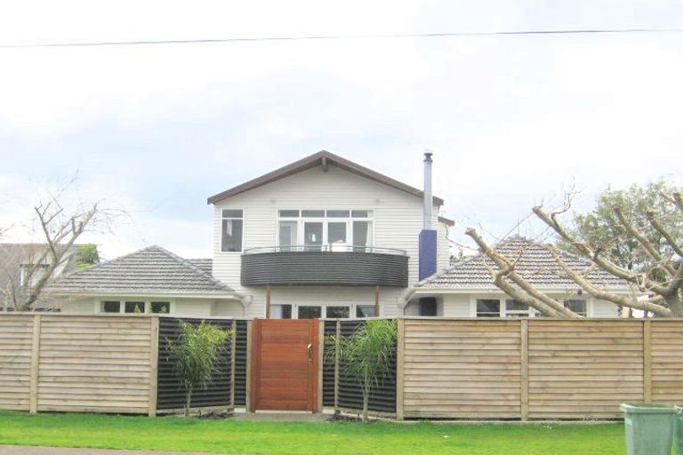 Photo of property in 77 Milton Road, Otumoetai, Tauranga, 3110