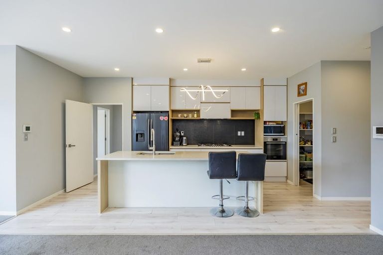 Photo of property in 91 Nobilo Road, Kumeu, 0810