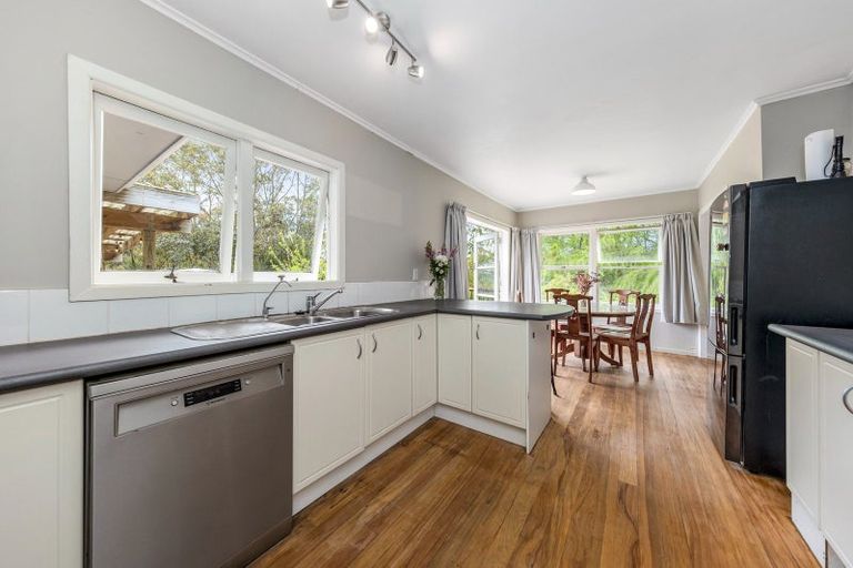 Photo of property in 1108 Kaipara Coast Highway, Kaukapakapa, 0873