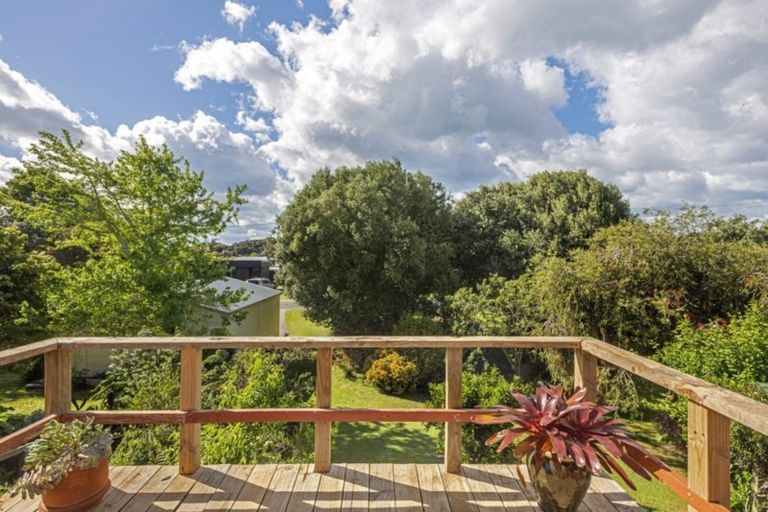 Photo of property in 12 Douglas Street, Okitu, Gisborne, 4010