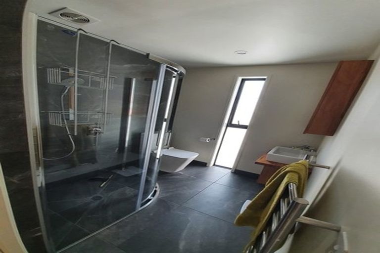 Photo of property in 3/2 Matatua Road, Raumati Beach, Paraparaumu, 5032