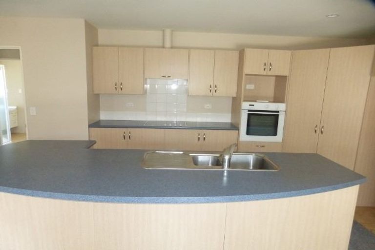 Photo of property in 4 Springwater Avenue, Northwood, Christchurch, 8051