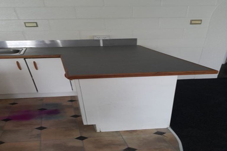 Photo of property in 14 Tatyana Place, Massey, Auckland, 0614