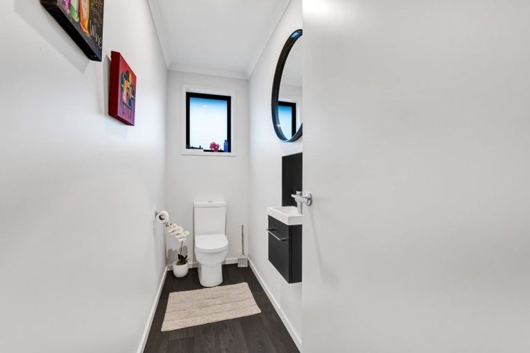 Photo of property in 14a Rosalind Street, Stratford, 4332