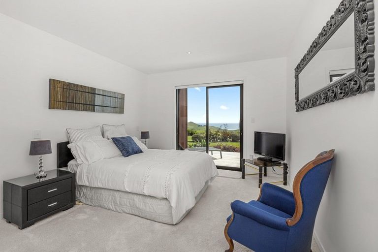 Photo of property in 812 Ruapuke Road, Raglan, 3296