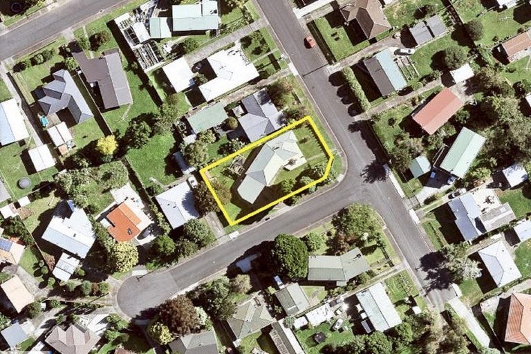 Photo of property in 93 Marne Road, Papakura, 2110