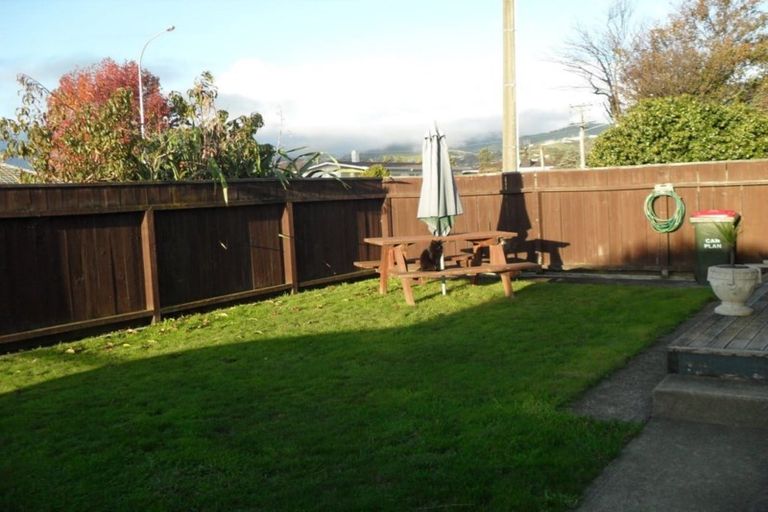 Photo of property in 1/52 Songer Street, Stoke, Nelson, 7011