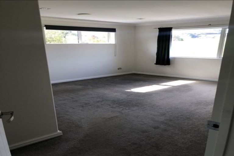 Photo of property in 21a Stamford Crescent, Flat Bush, Auckland, 2019