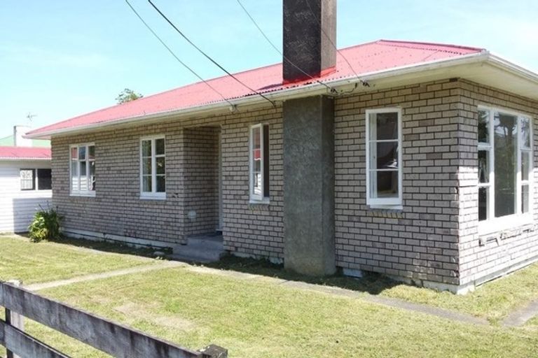 Photo of property in 2 Mckillop Street, Wainuiomata, Lower Hutt, 5014