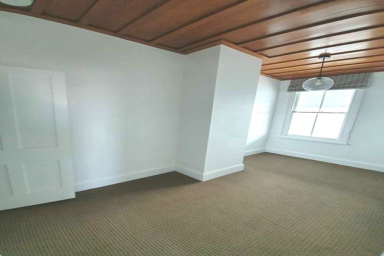 Photo of property in 1/25 Clyde Road, Bluff Hill, Napier, 4110