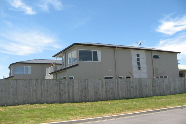 Photo of property in 4 Goble Road, Clarks Beach, Pukekohe, 2679