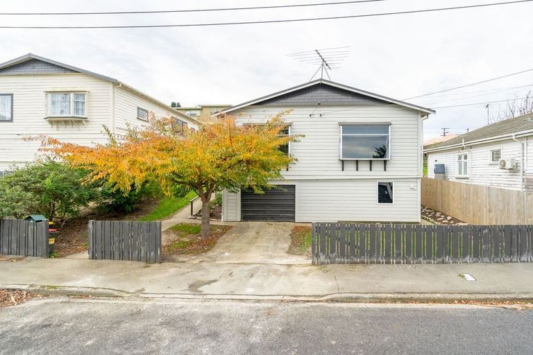Photo of property in 32 Bernard Street, Kenmure, Dunedin, 9011
