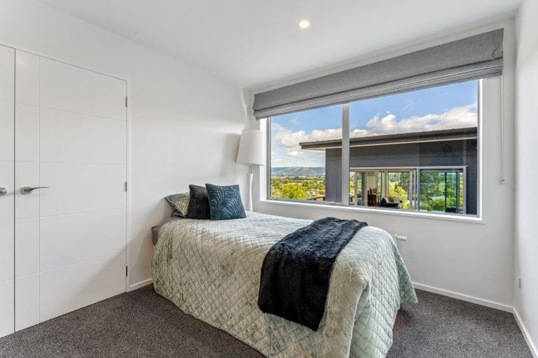 Photo of property in 32 Paterson Road, Mosgiel, 9092