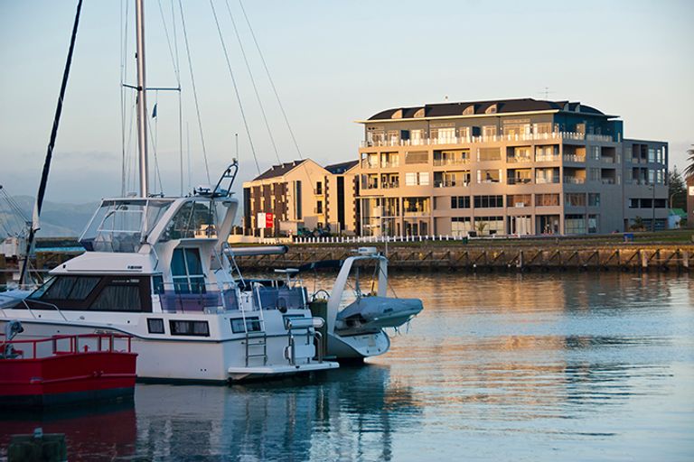 Photo of property in 4 Reads Quay, Gisborne, 4010