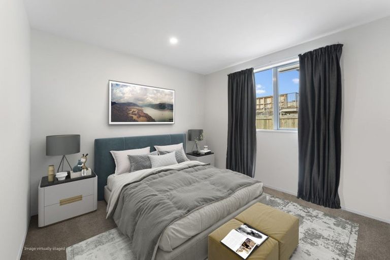 Photo of property in 24 Silver Street, Lower Shotover, Queenstown, 9304